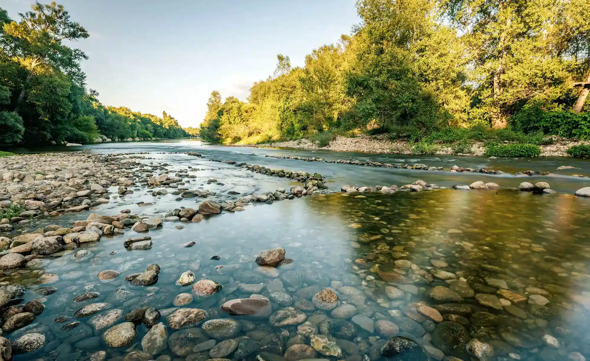 campingplatz ardeche flussufer ranc davaine